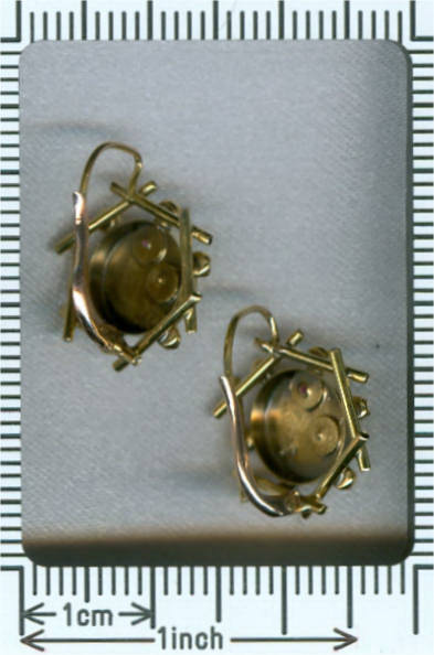 Decorative gold Victorian earrings